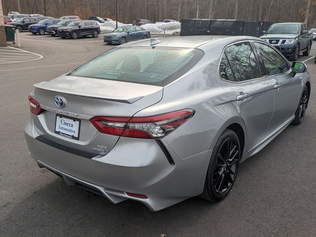 2021 Toyota Camry Hybrid XSE