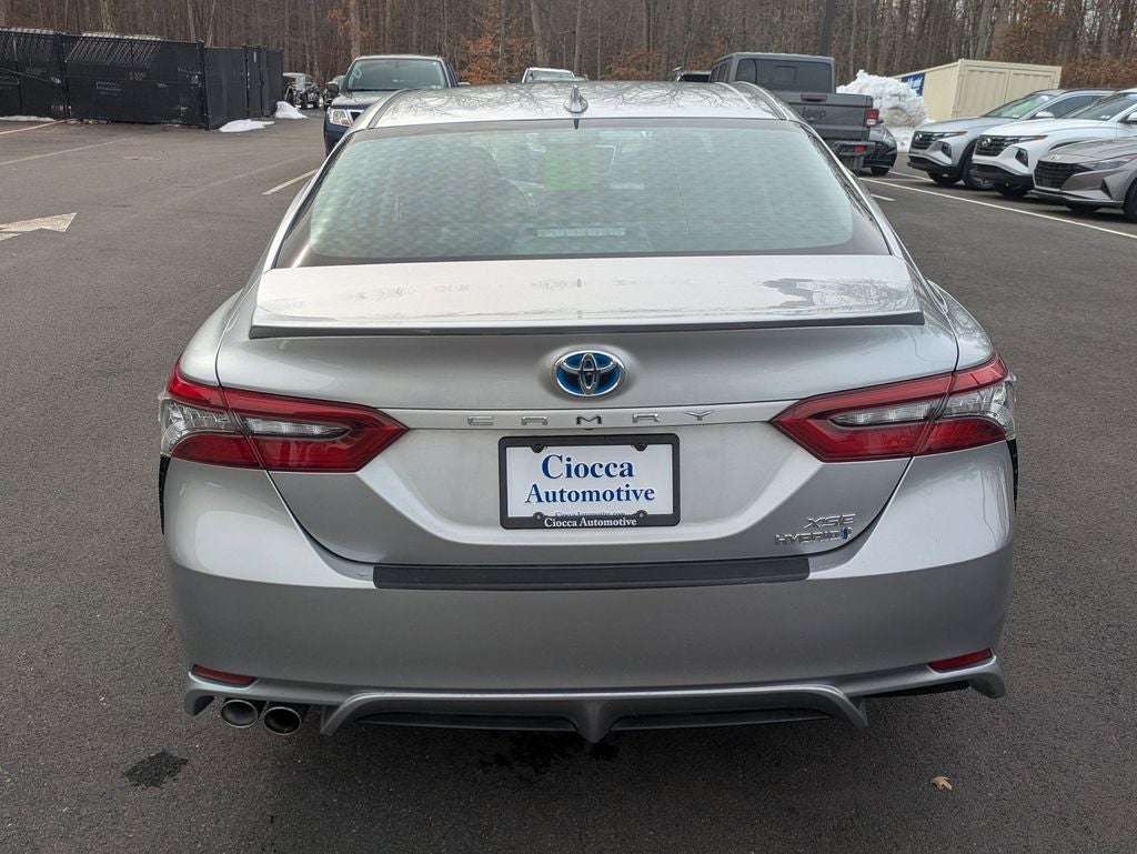 2021 Toyota Camry Hybrid XSE