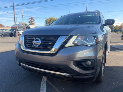 2020 Nissan Pathfinder SV