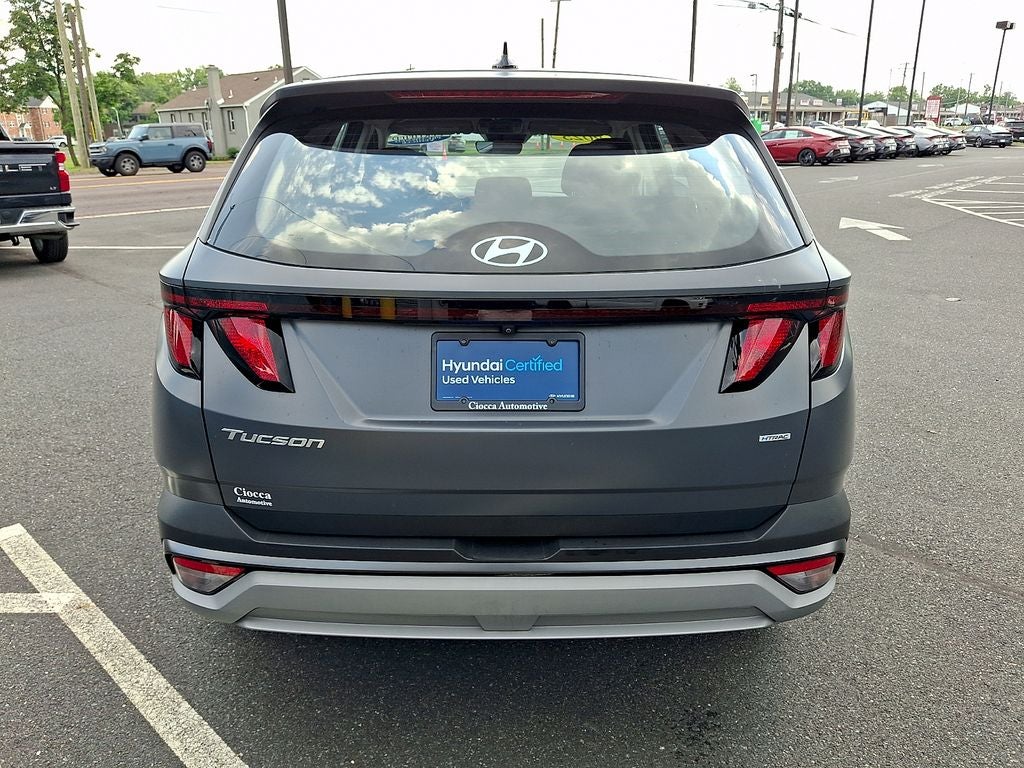 2025 Hyundai Tucson SE