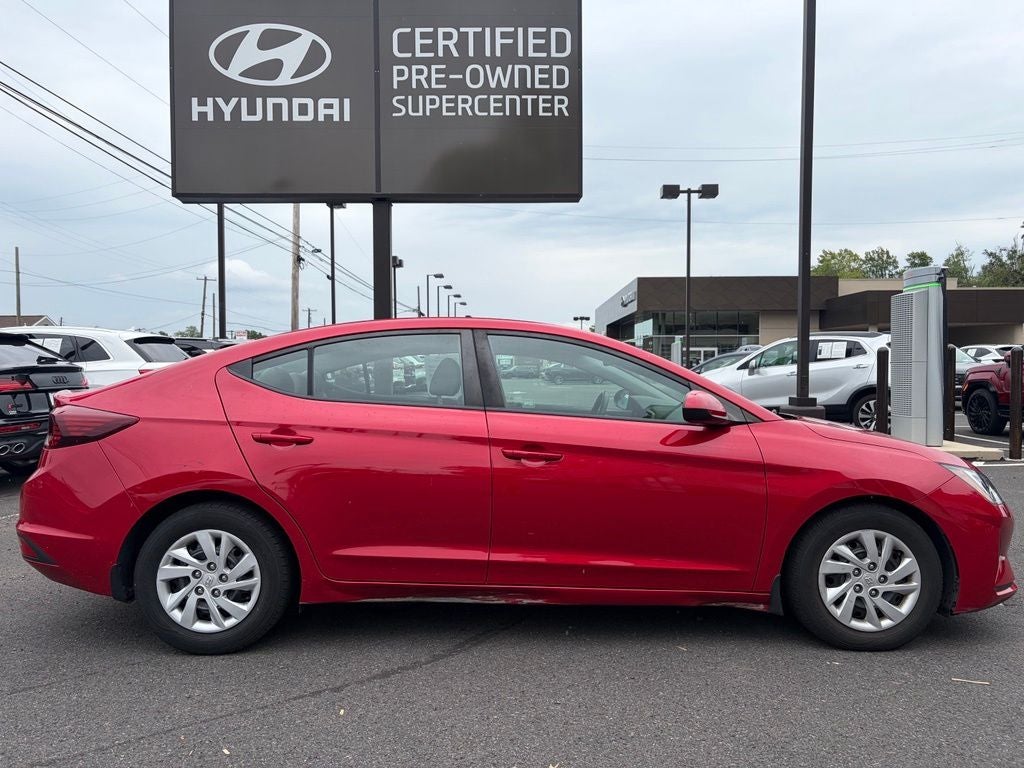 2020 Hyundai Elantra SE