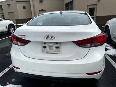 2015 Hyundai Elantra SE