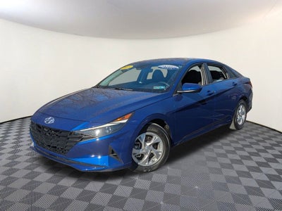 2023 Hyundai Elantra SE