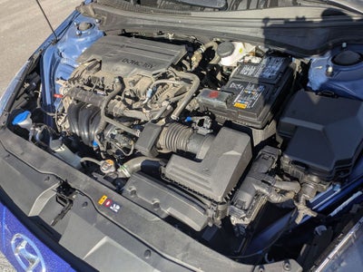 2023 Hyundai Elantra SE