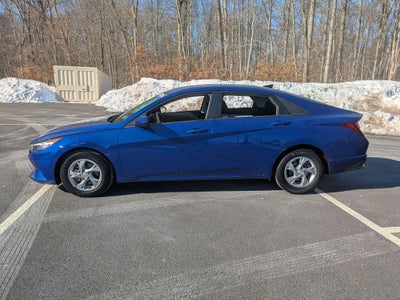 2023 Hyundai Elantra SE