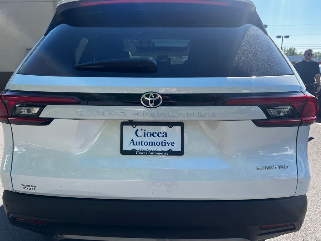 2025 Toyota Grand Highlander Limited