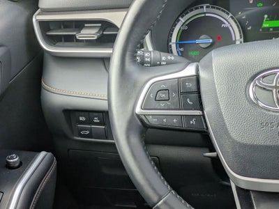 2022 Toyota Highlander Hybrid Bronze Edition