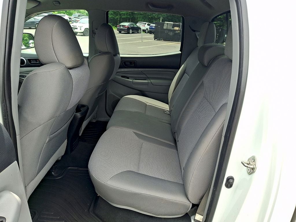 2015 Toyota Tacoma Base V6
