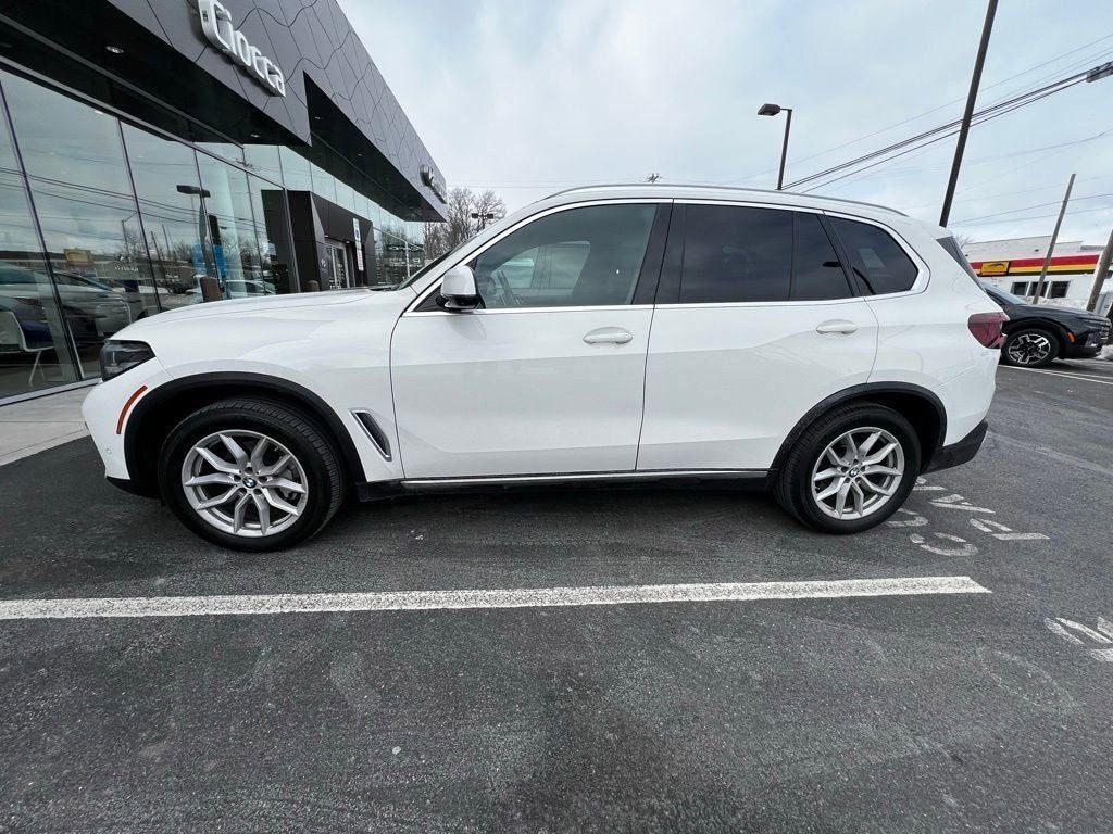 2023 BMW X5 xDrive40i