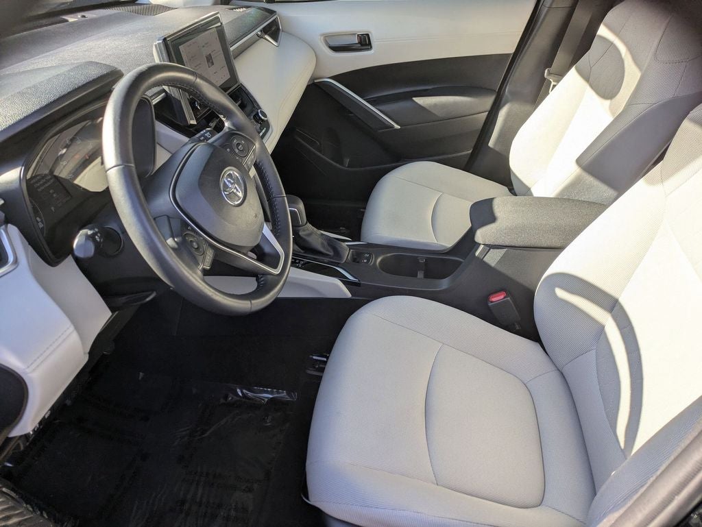 2023 Toyota Corolla Cross LE