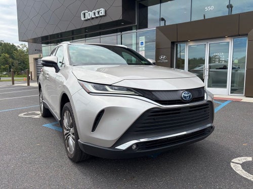 2023 Toyota Venza XLE