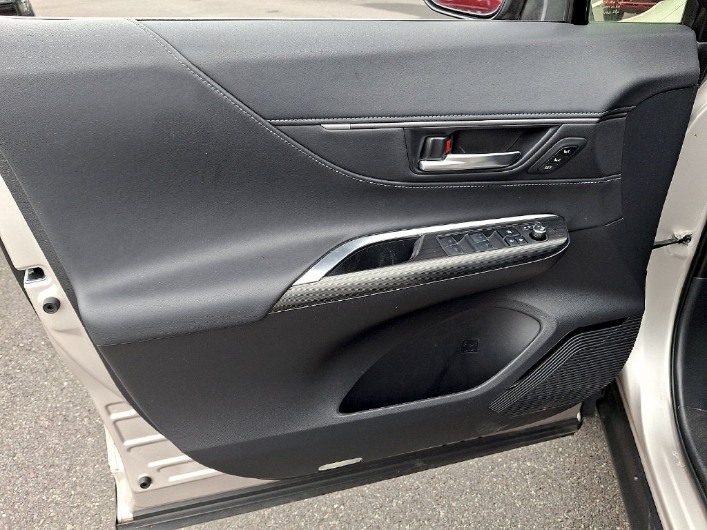 2023 Toyota Venza XLE