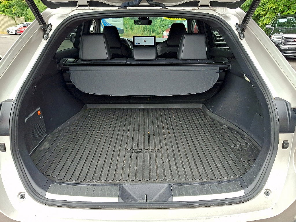 2023 Toyota Venza XLE