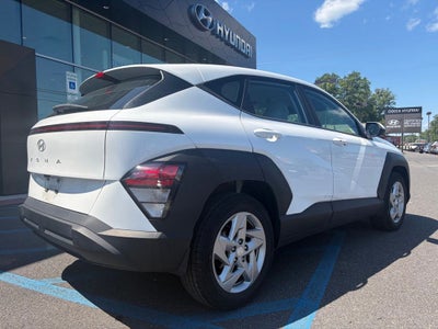 2024 Hyundai Kona SE