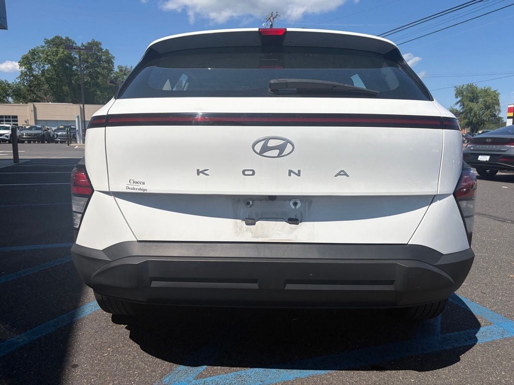 2024 Hyundai Kona SE