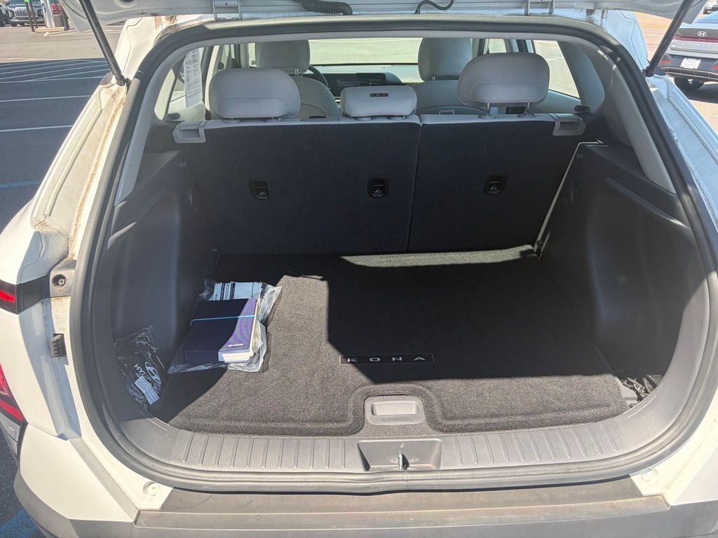 2024 Hyundai Kona SE