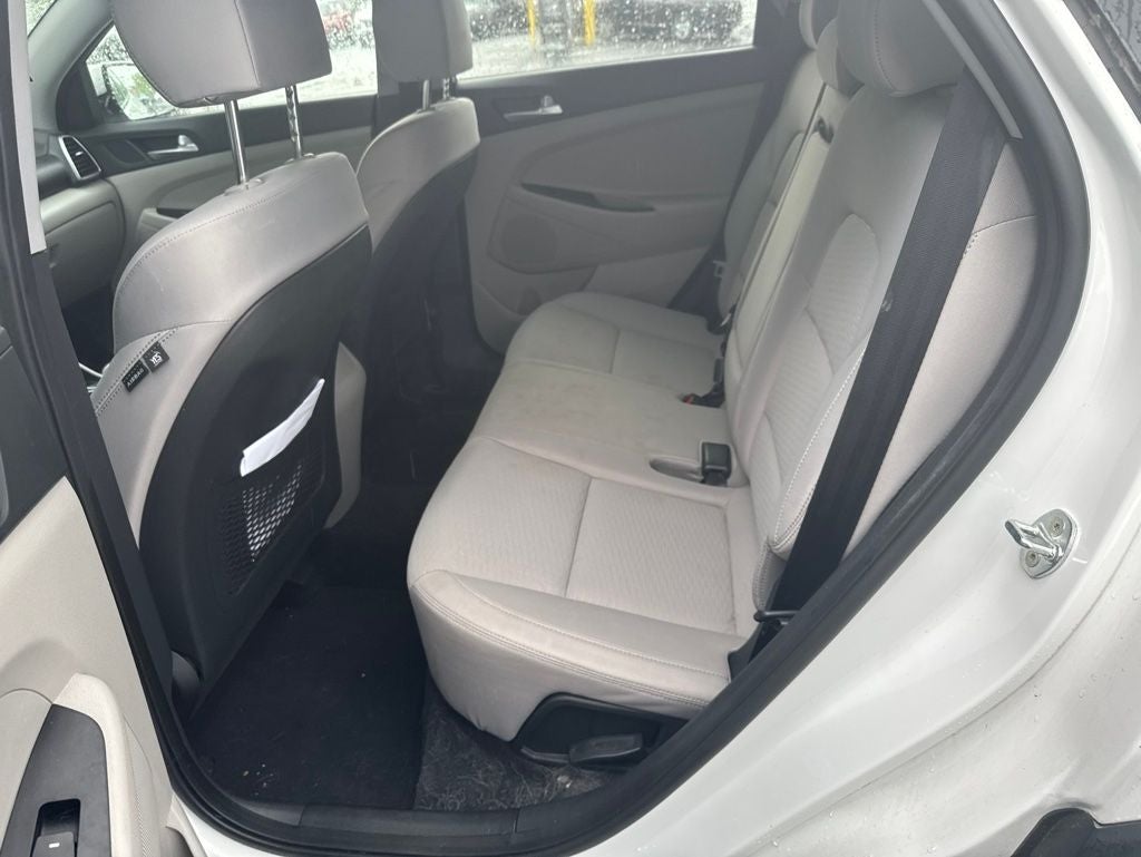 2021 Hyundai Tucson SE