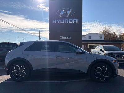 2024 Hyundai IONIQ 5 SEL