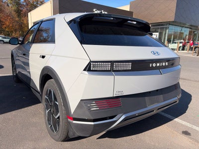 2024 Hyundai IONIQ 5 SEL
