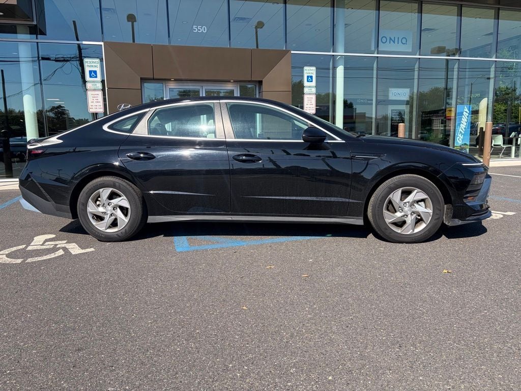 2025 Hyundai Sonata SE