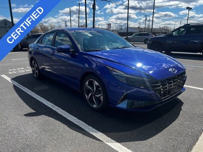 2022 Hyundai Elantra Limited