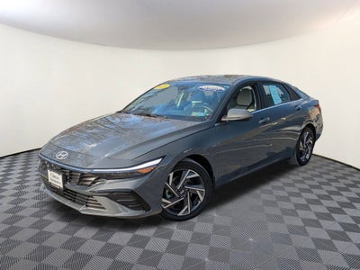 2025 Hyundai Elantra Limited