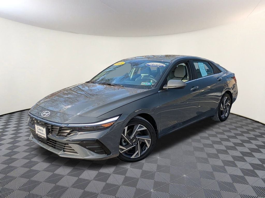 2025 Hyundai Elantra Limited