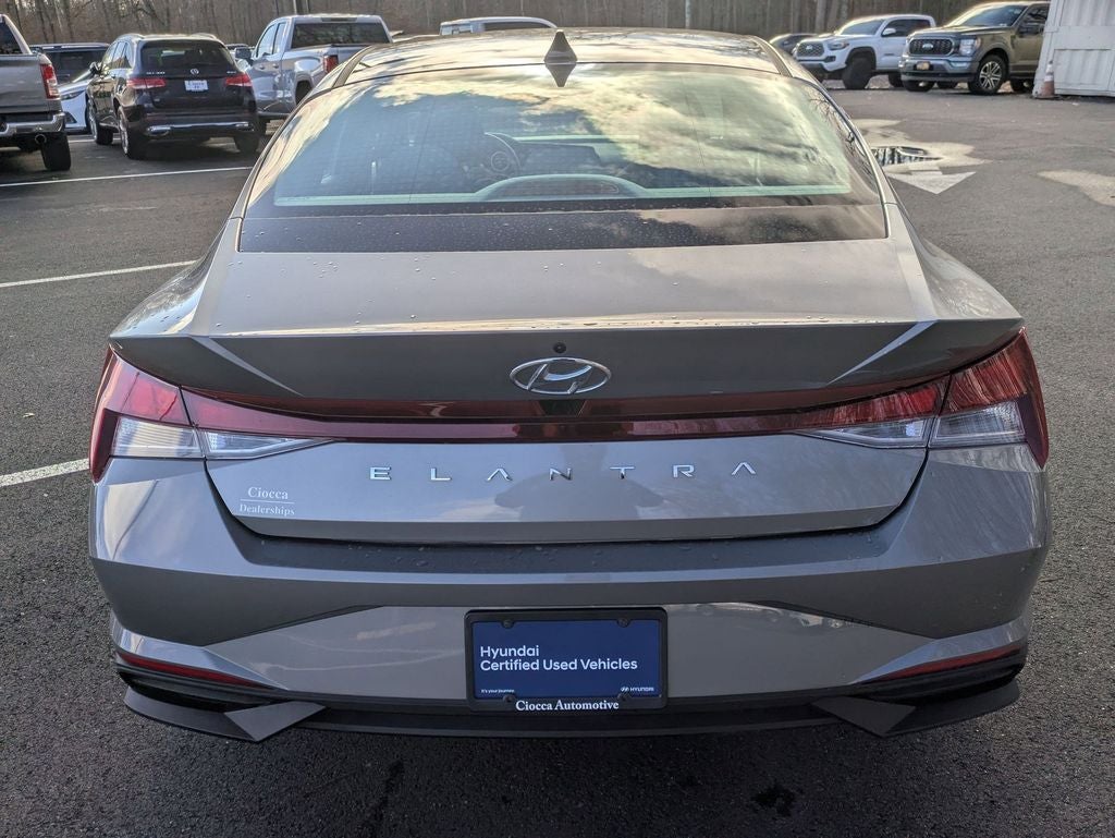 2023 Hyundai Elantra SEL