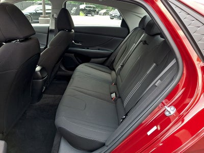 2025 Hyundai Elantra SEL Convenience