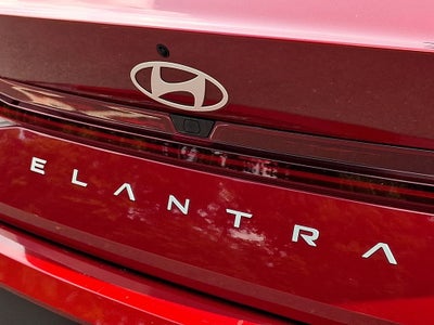 2025 Hyundai Elantra SEL Convenience
