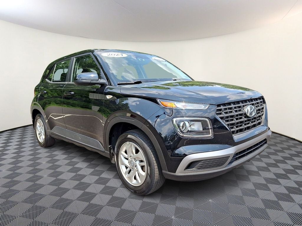 2024 Hyundai Venue SE