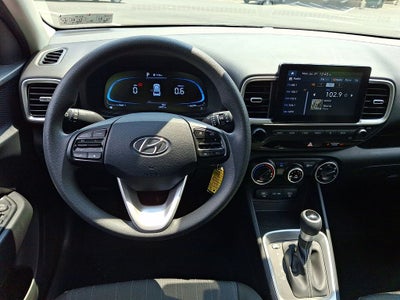 2024 Hyundai Venue SE