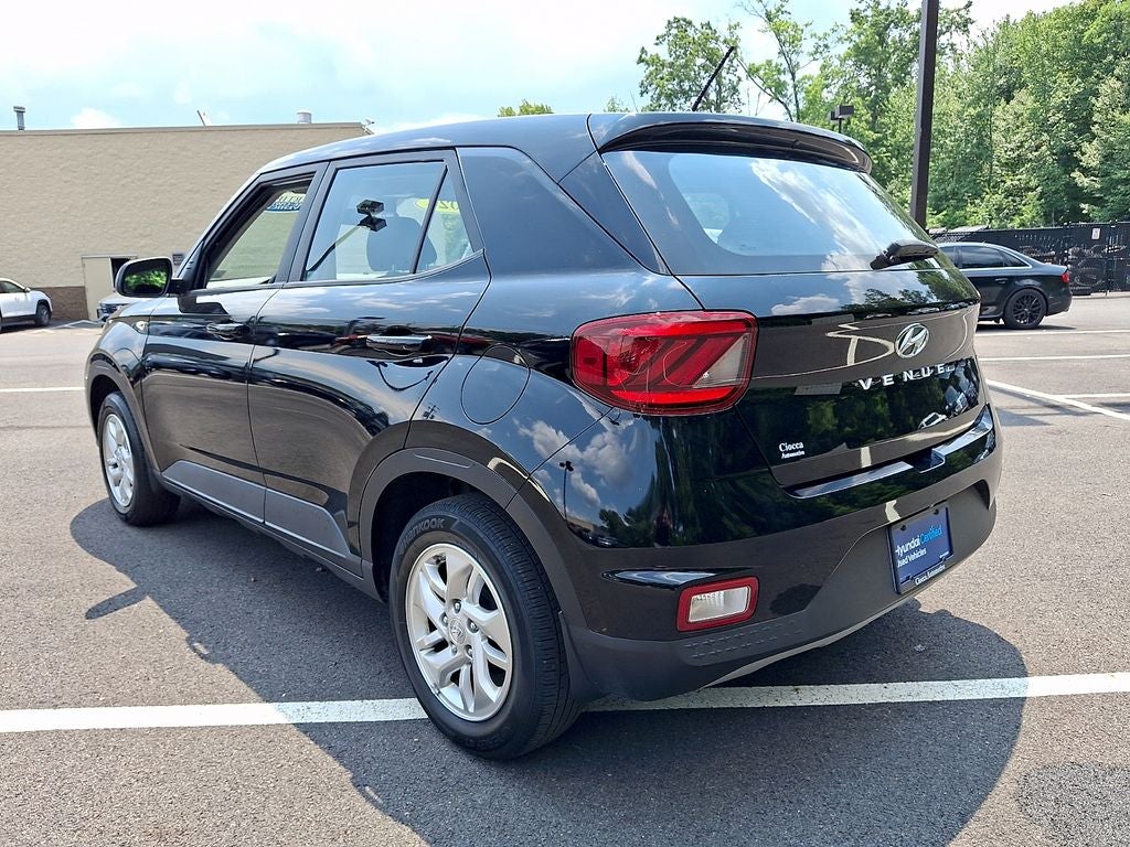 2024 Hyundai Venue SE