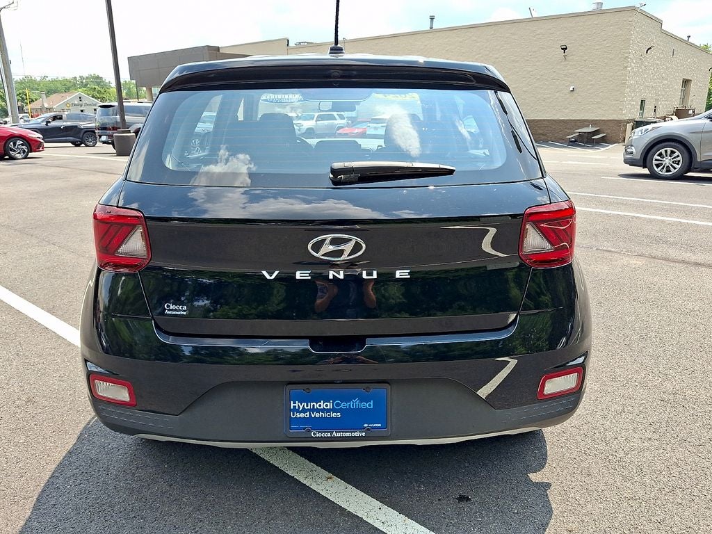 2024 Hyundai Venue SE