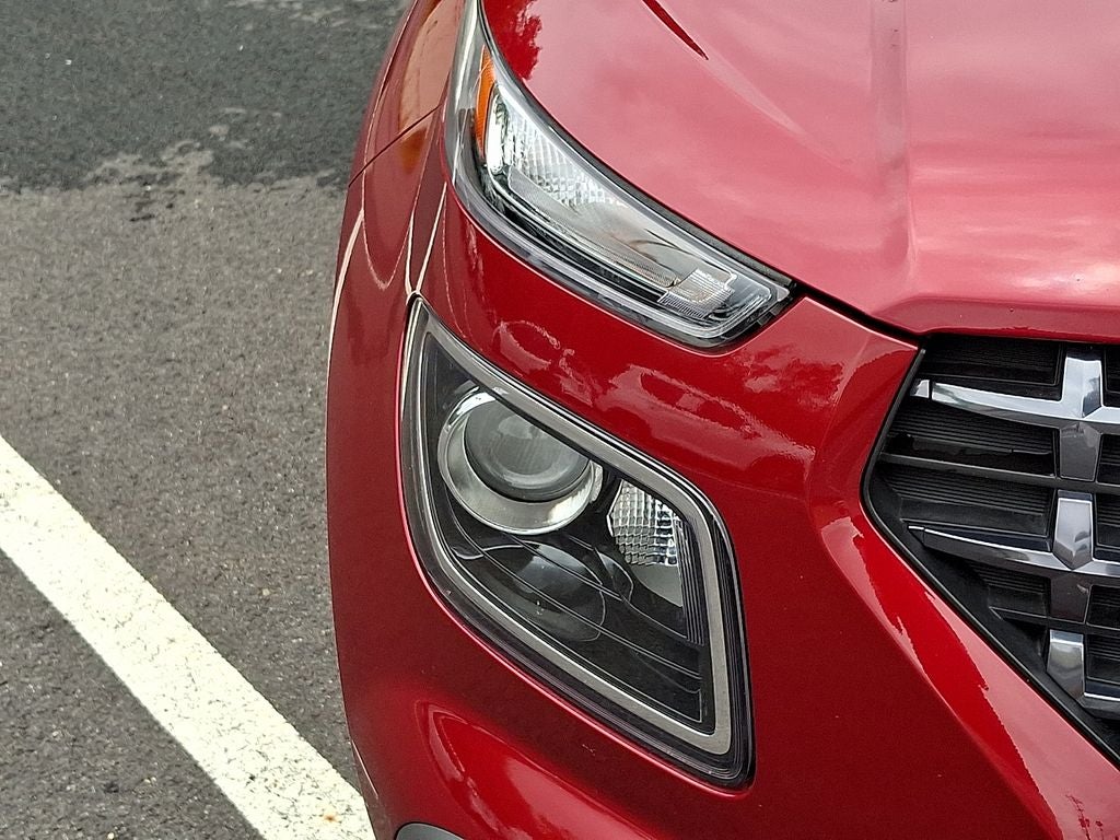 2023 Hyundai Venue SEL