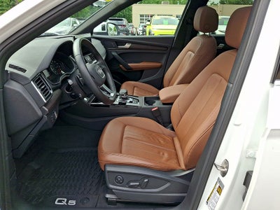2023 Audi Q5 40 Premium quattro