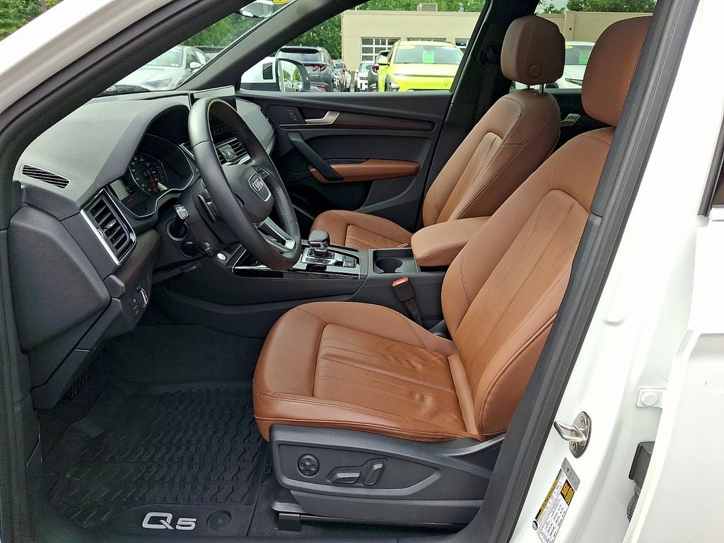 2023 Audi Q5 40 Premium quattro