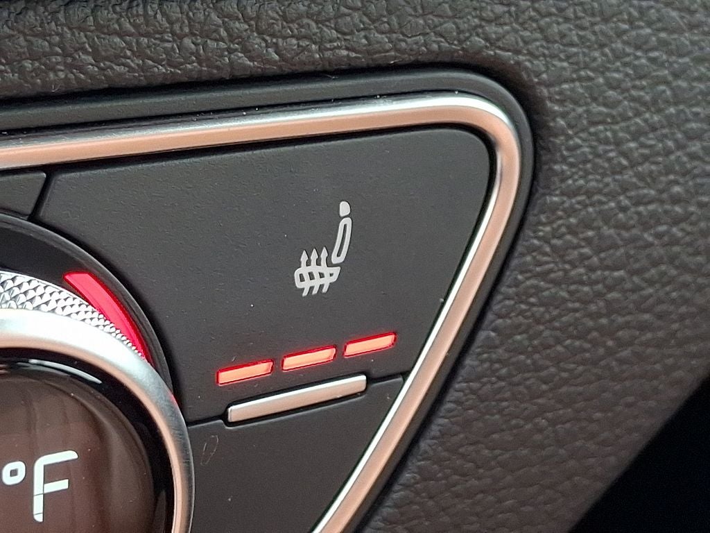 2023 Audi Q5 40 Premium quattro