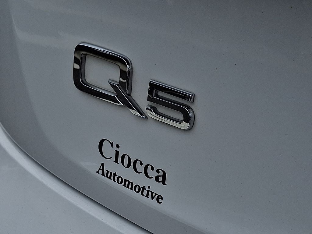 2023 Audi Q5 40 Premium quattro