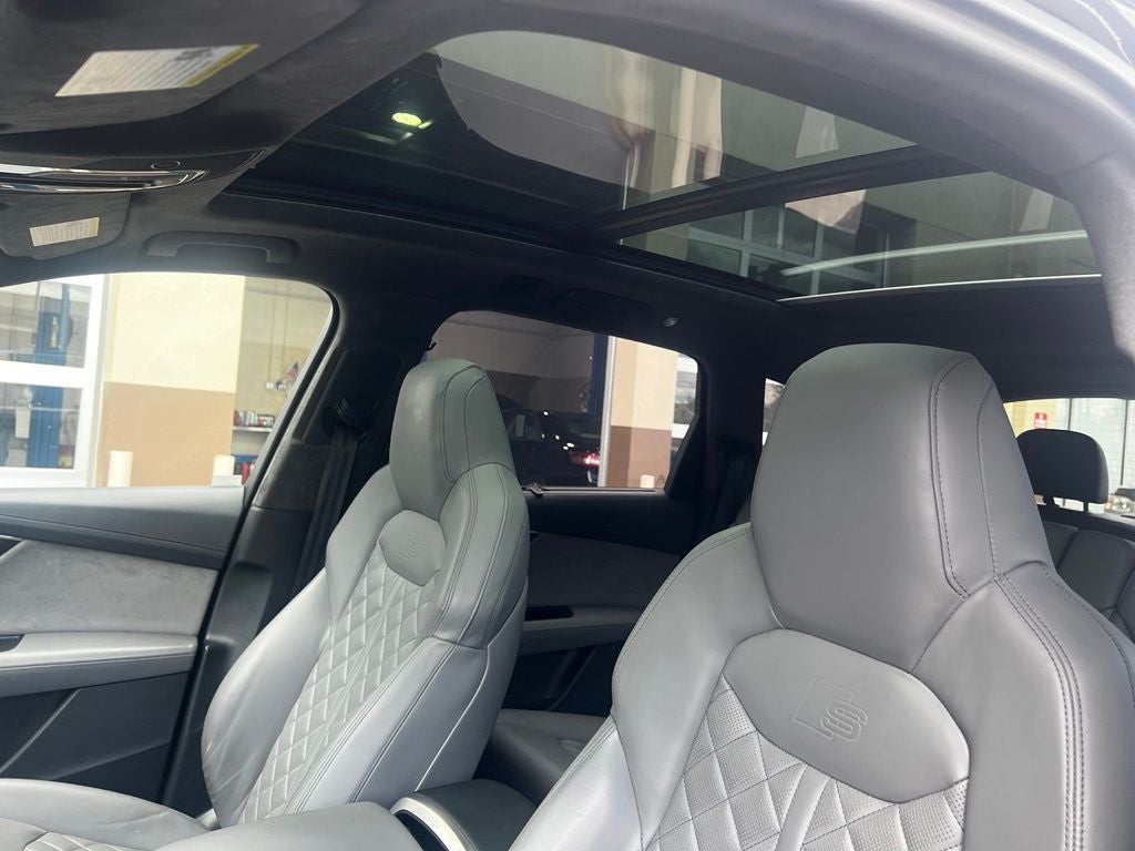 2022 Audi SQ7 Prestige quattro