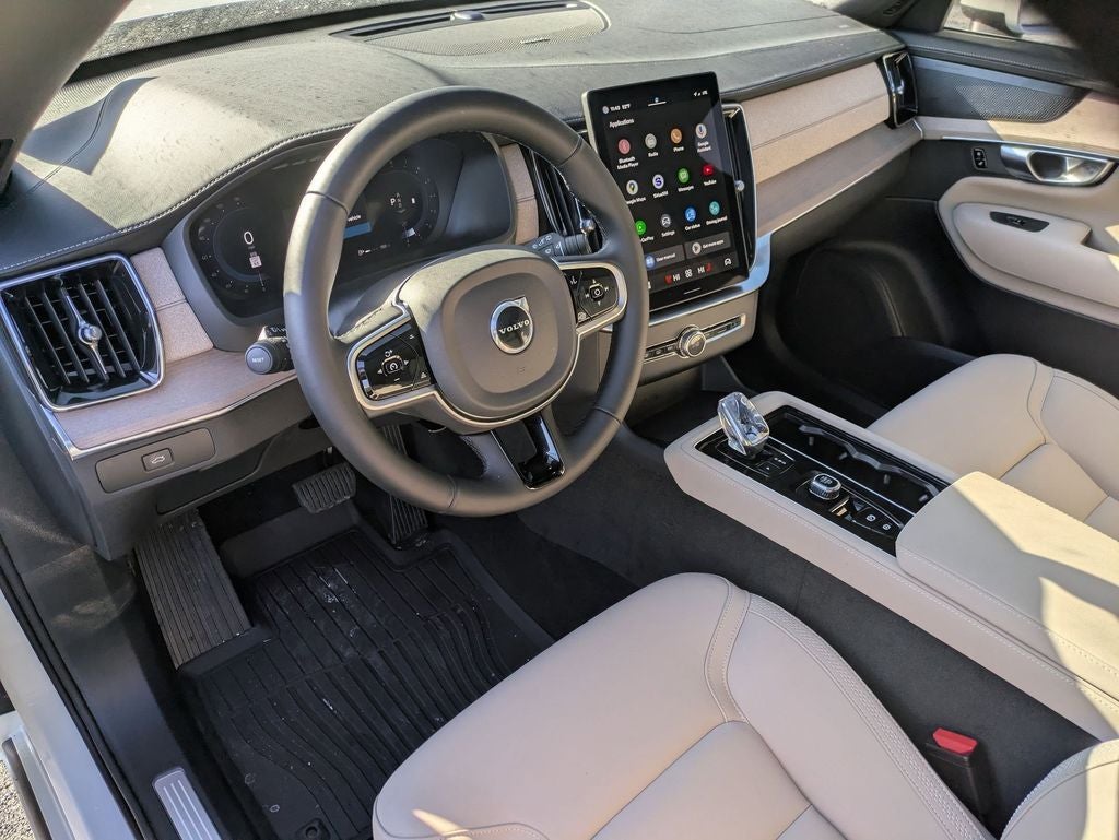 2025 Volvo XC90 B6 Plus 7-Seater 2025.5