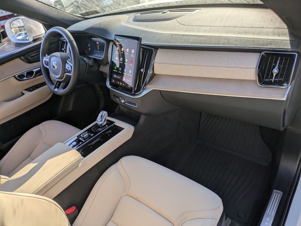 2025 Volvo XC90 B6 Plus 7-Seater 2025.5