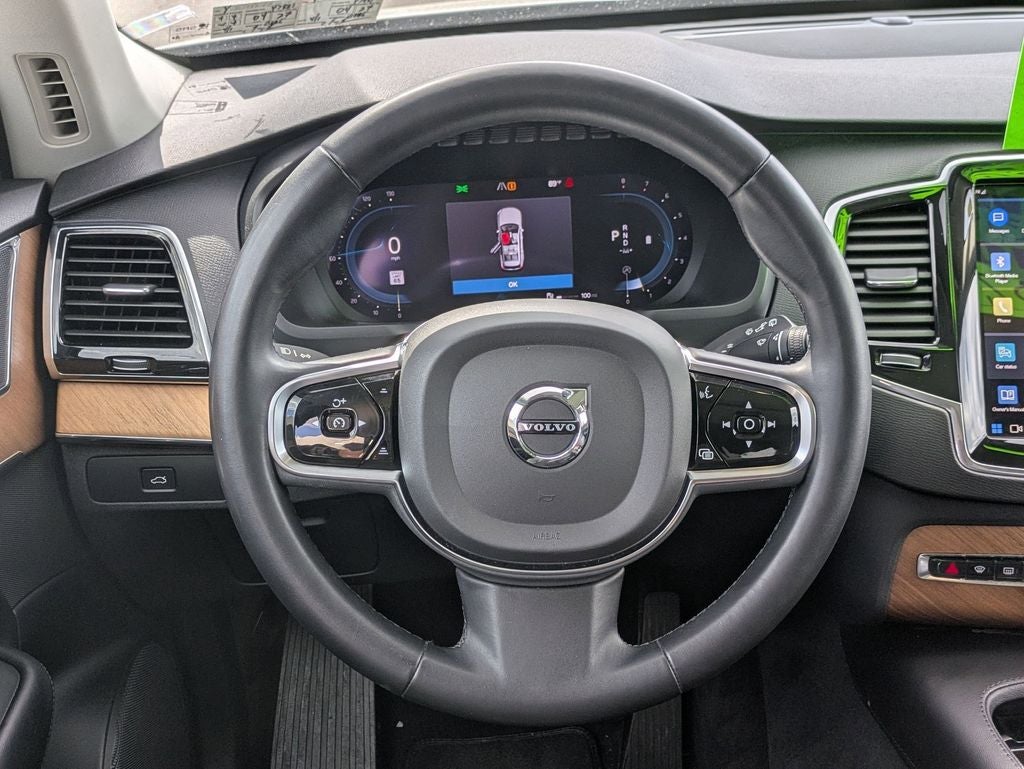 2023 Volvo XC90 B5 Plus