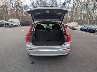 2023 Volvo XC90 B5 Plus