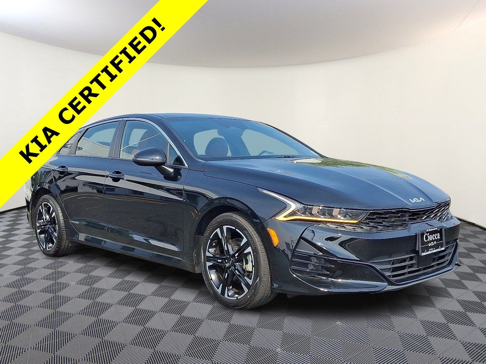 2023 Kia K5 GT-Line