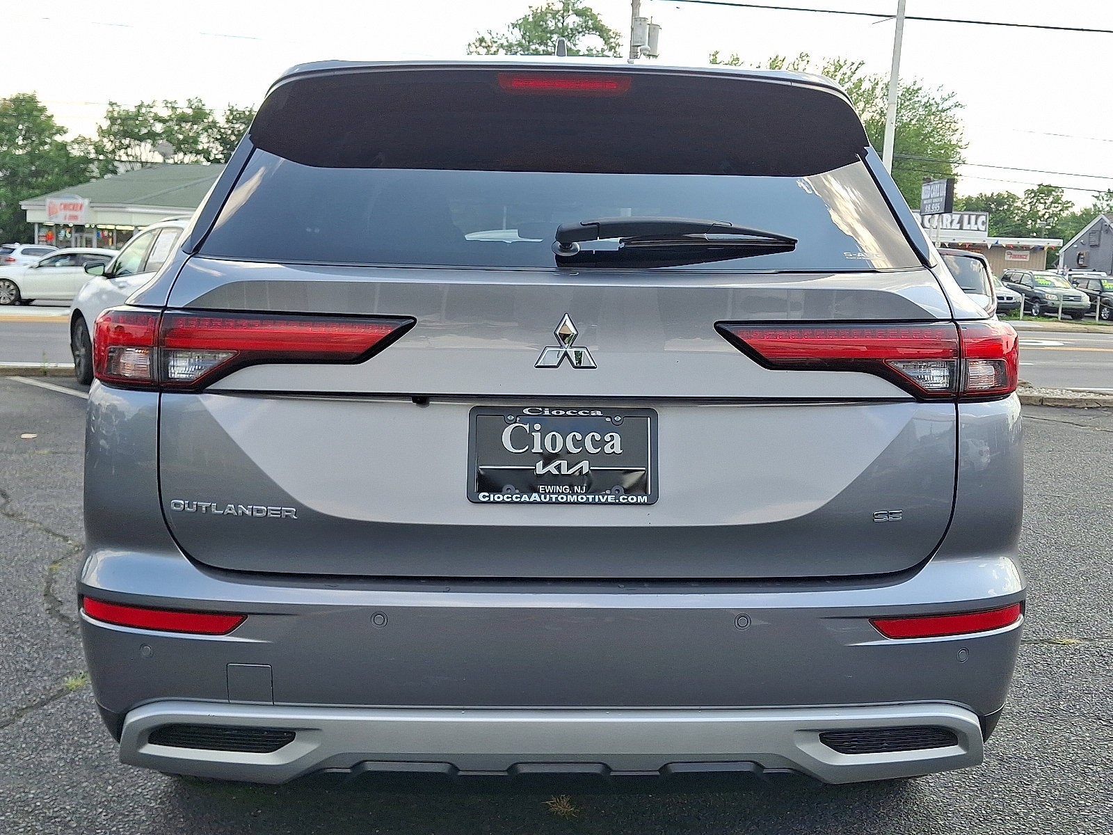 2022 Mitsubishi Outlander SE