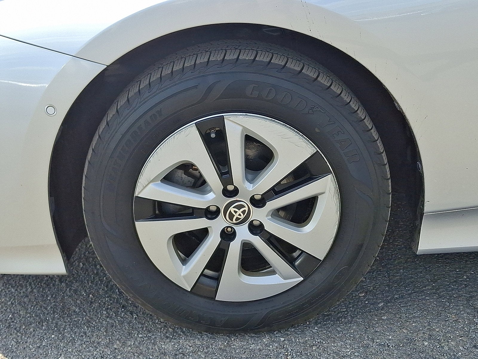 2018 Toyota Prius Two