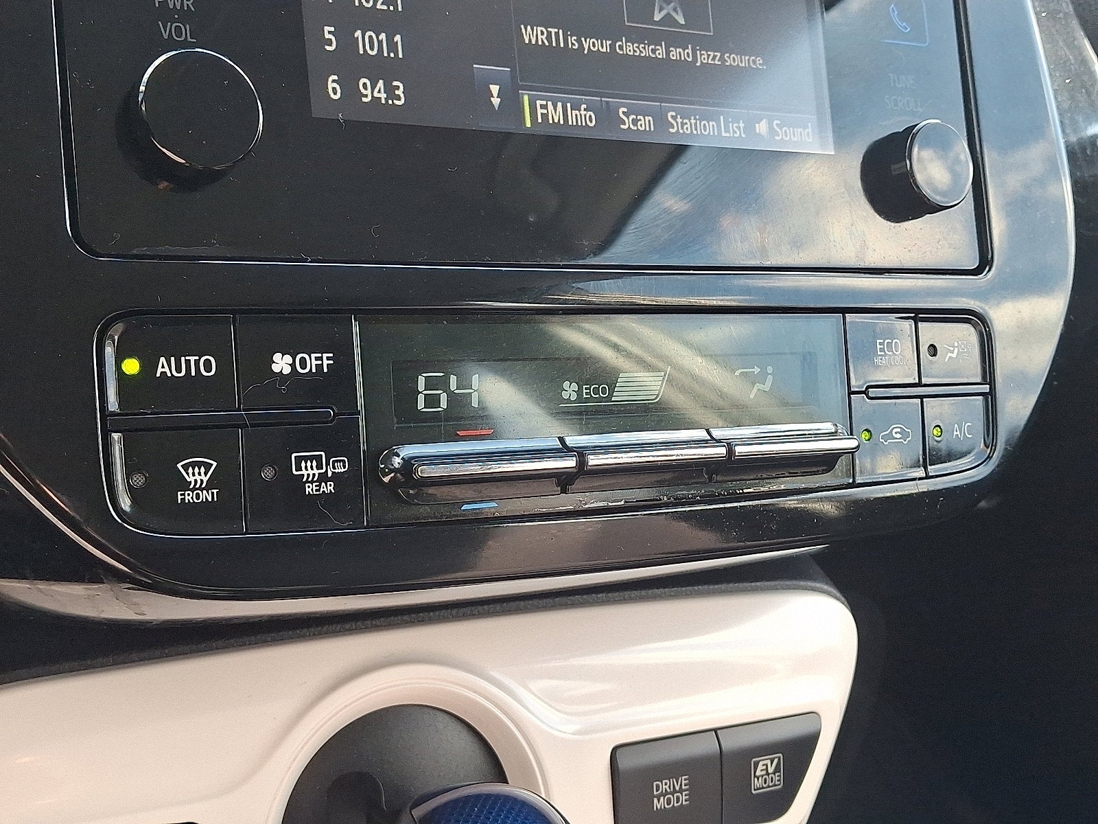 2018 Toyota Prius Two