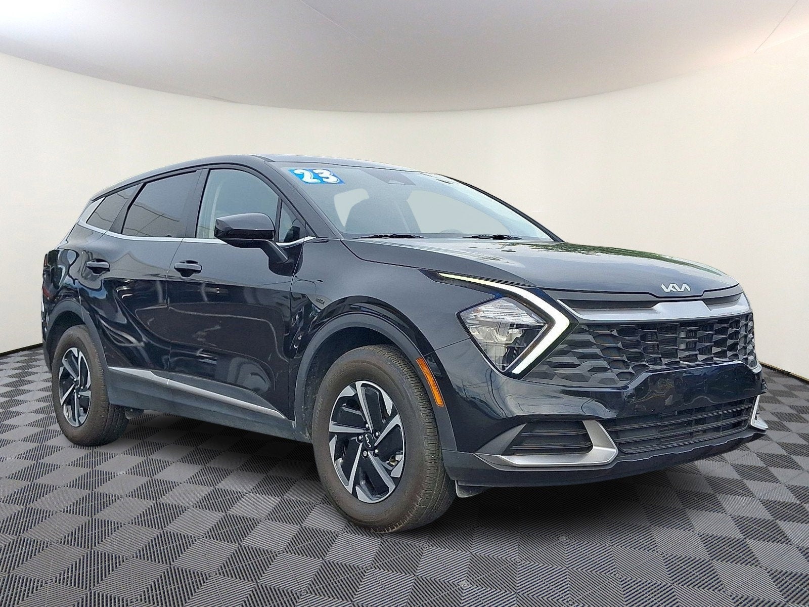 2023 Kia Sportage Hybrid LX