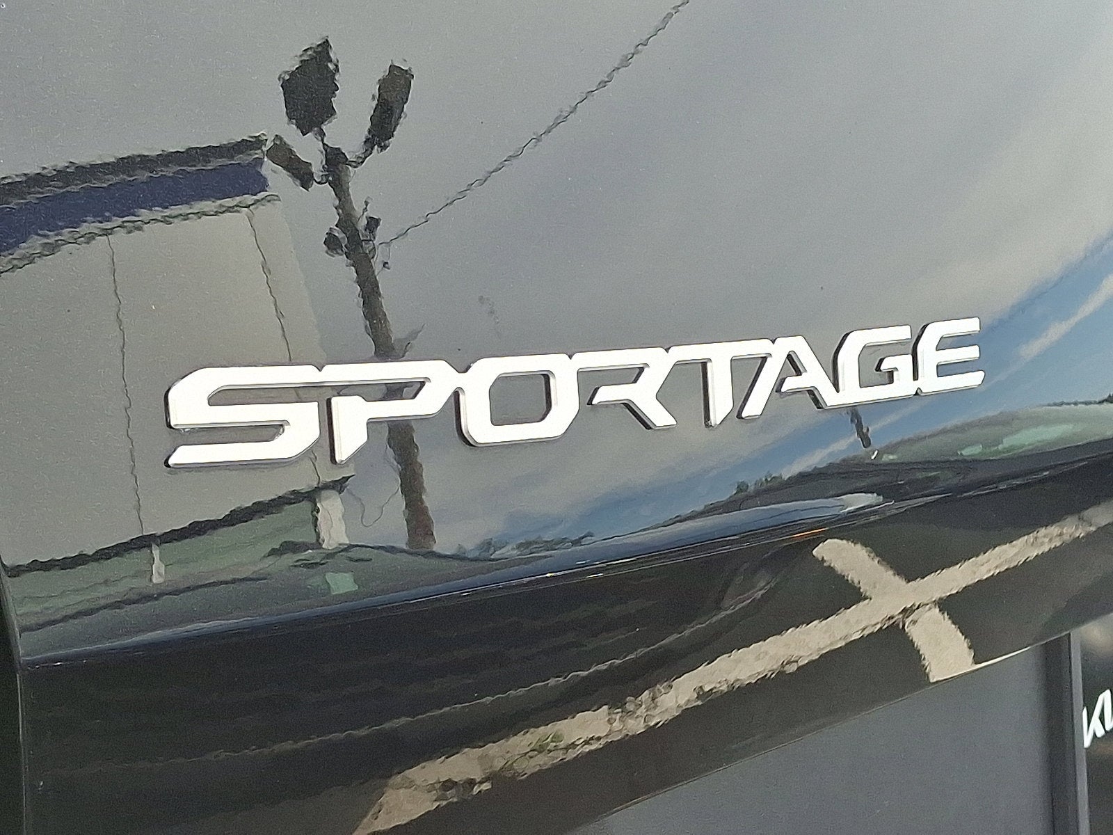 2023 Kia Sportage Hybrid LX